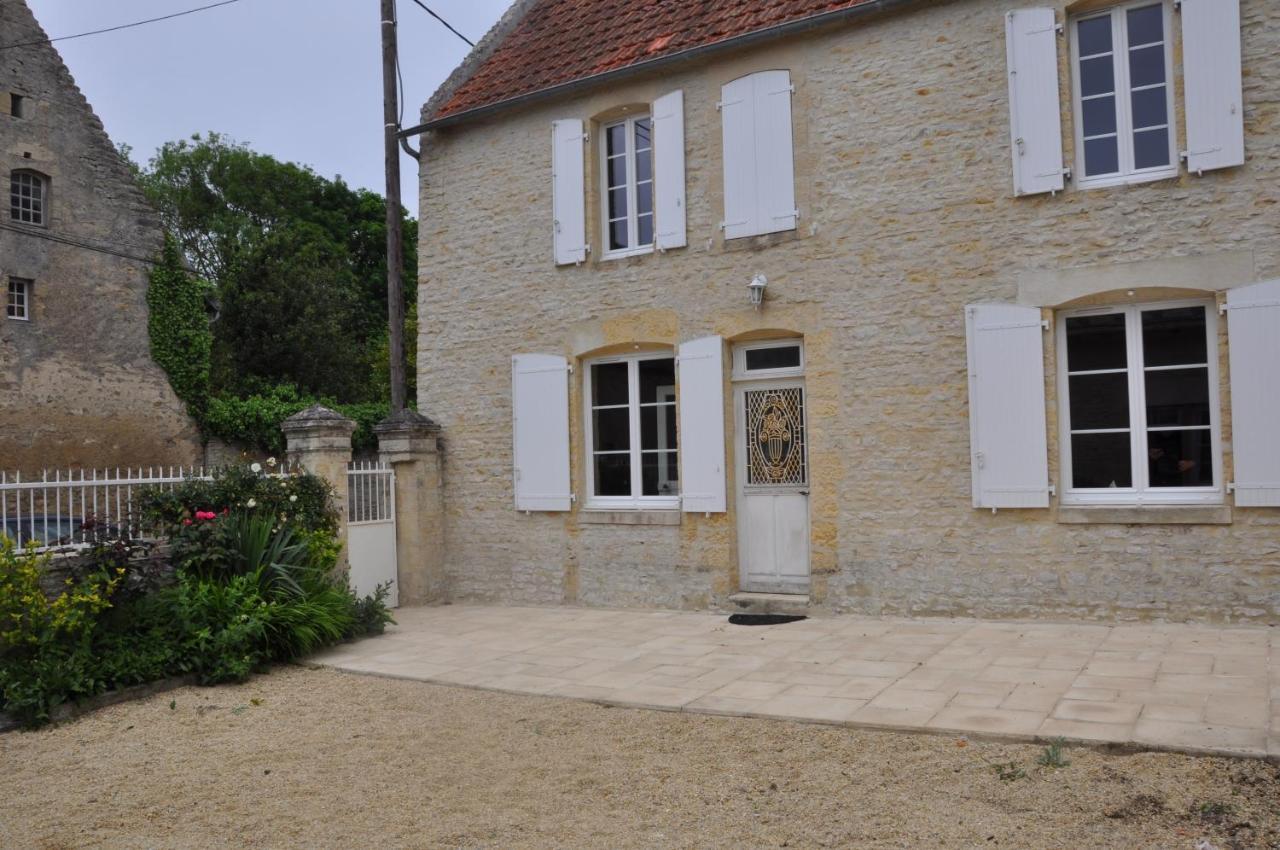 Le Petit Clos Du Bessin Longues-sur-Mer Екстер'єр фото