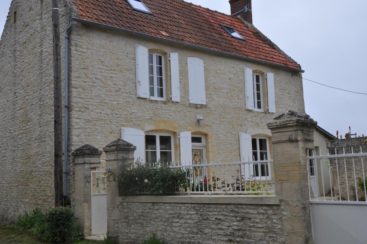 Le Petit Clos Du Bessin Longues-sur-Mer Екстер'єр фото